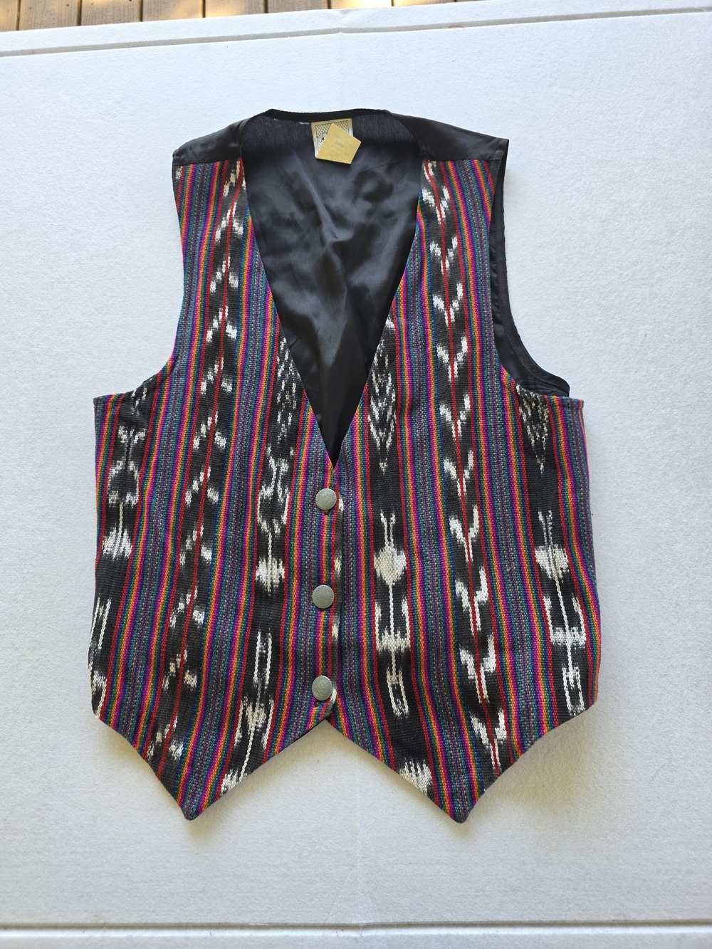 David Wayne Men's Multicolor Striped Pattern Vest with Black Base